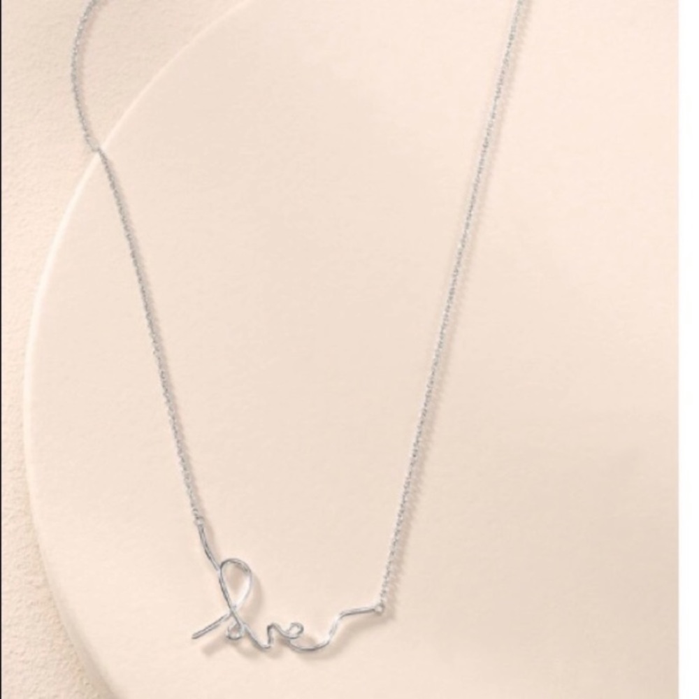🌸Stella & Dot Silver Love Necklace